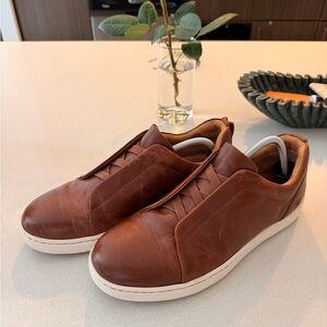 Born Men's Chestnut Brown Leather Slip-On Sneakers